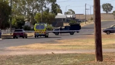 অস্ট্রেলিয়ায় পৃথক দুই হামলায় নিহত ৩, বন্দুকধারীর খোঁজে পুলিশ